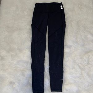 COPY - Lululemon Leggings 28”